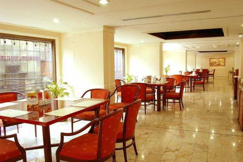 White Orchid Hotel Бангкок Экстерьер фото