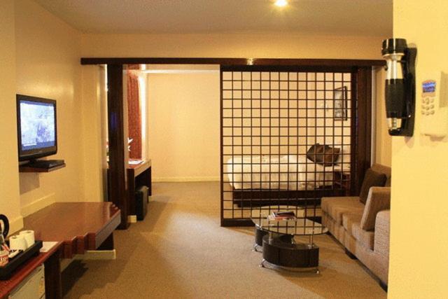 White Orchid Hotel Бангкок Экстерьер фото