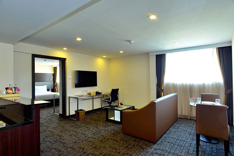 White Orchid Hotel Бангкок Экстерьер фото